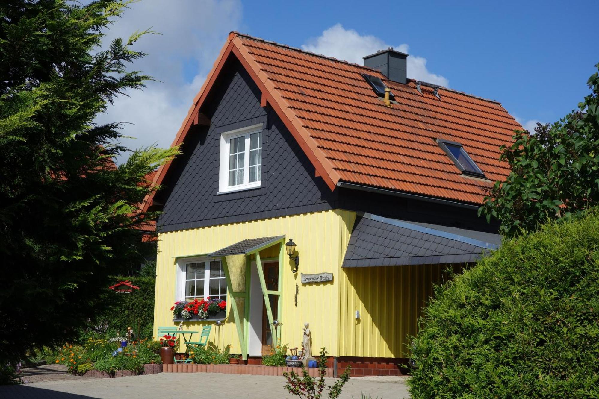 Gemuetliche Einraumwohnung Im Erdgeschoss Mit Doppelbett Und Kaminofen Benneckenstein Exterior photo